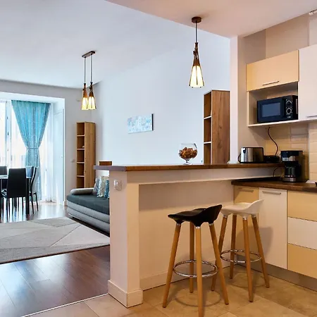 Mavi Onix Blue Năvodari